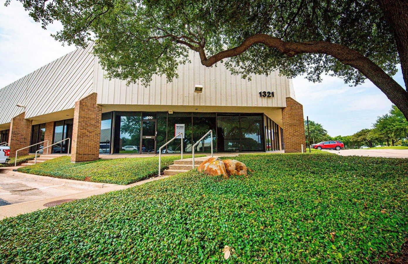 Valwood Business Center photo 4