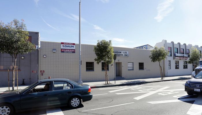 Warehouse Space for Sale at 8670-8674 S Atlantic Ave South Gate, CA 90280 - #12