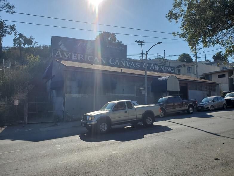 1600 Cortland Ave photo 3