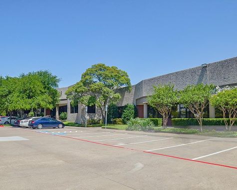 400 & 402 West Bethany Drive & 710 Century Pkwy
