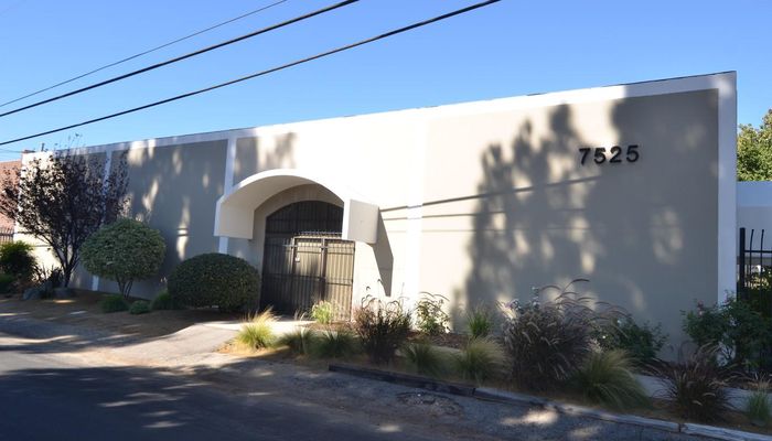 Warehouse Space for Sale at 7525 Ethel Ave North Hollywood, CA 91605 - #2