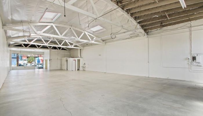 Warehouse Space for Rent at 582-588 Mateo St Los Angeles, CA 90013 - #12