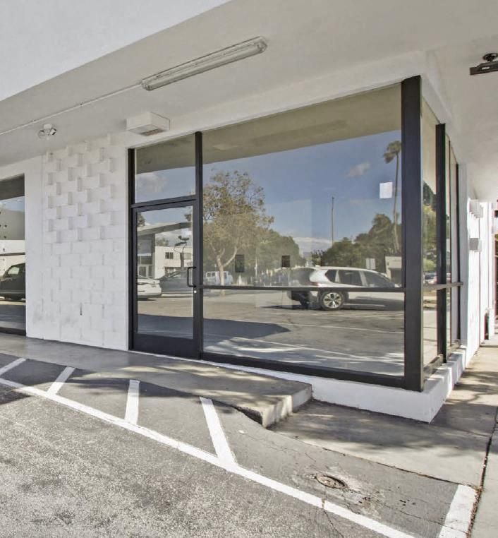 1302 Pico Boulevard photo 2