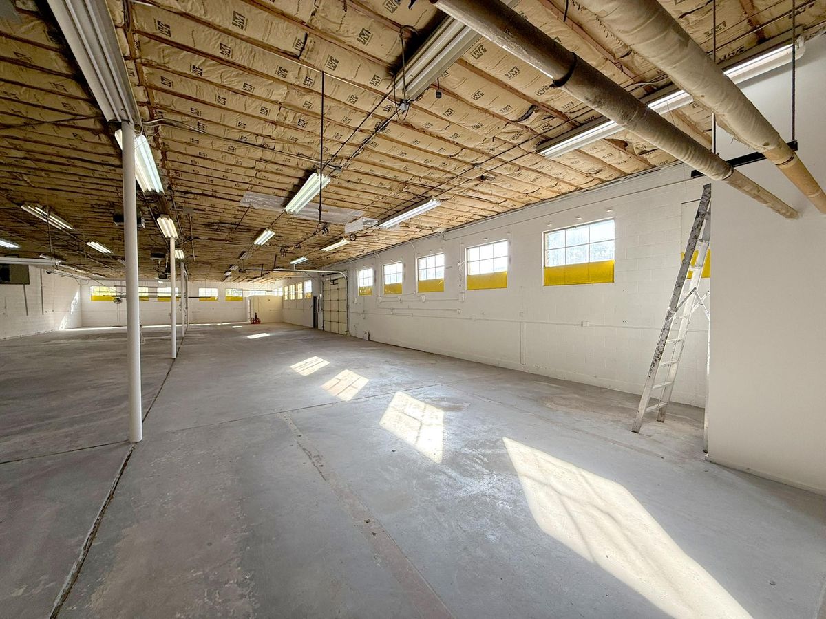 2030 Clay Street photo 3