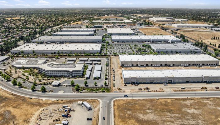 Warehouse Space for Rent at 8855 Washington Blvd. Roseville, CA 95678 - #4