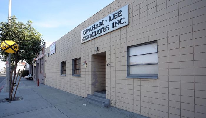 Warehouse Space for Sale at 8670-8674 S Atlantic Ave South Gate, CA 90280 - #14