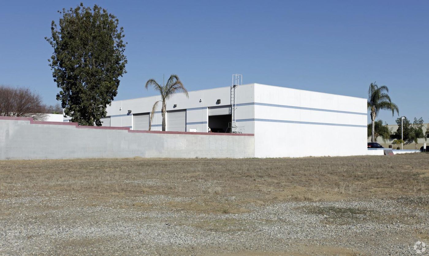 Industrial Property For Lease photo 2