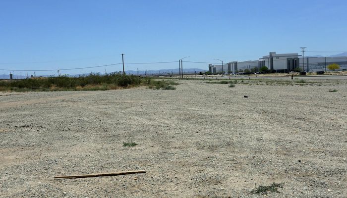 Warehouse Space for Rent at Innovation Way Victorville, CA 92394 - #10