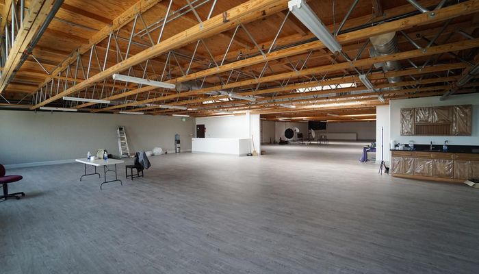 Warehouse Space for Rent at 2139 S Los Angeles St Los Angeles, CA 90011 - #22