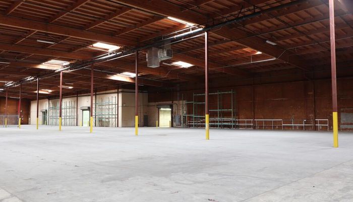 Warehouse Space for Rent at 1931 G St Fresno, CA 93706 - #16