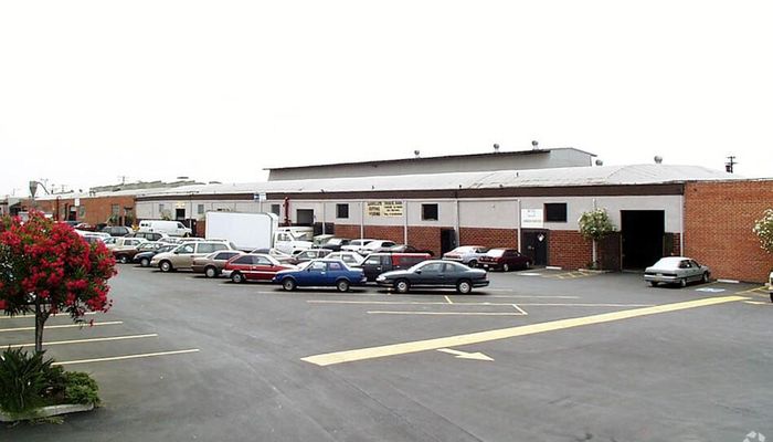 Warehouse Space for Rent at 2800-2932 E 54th St Vernon, CA 90058 - #2