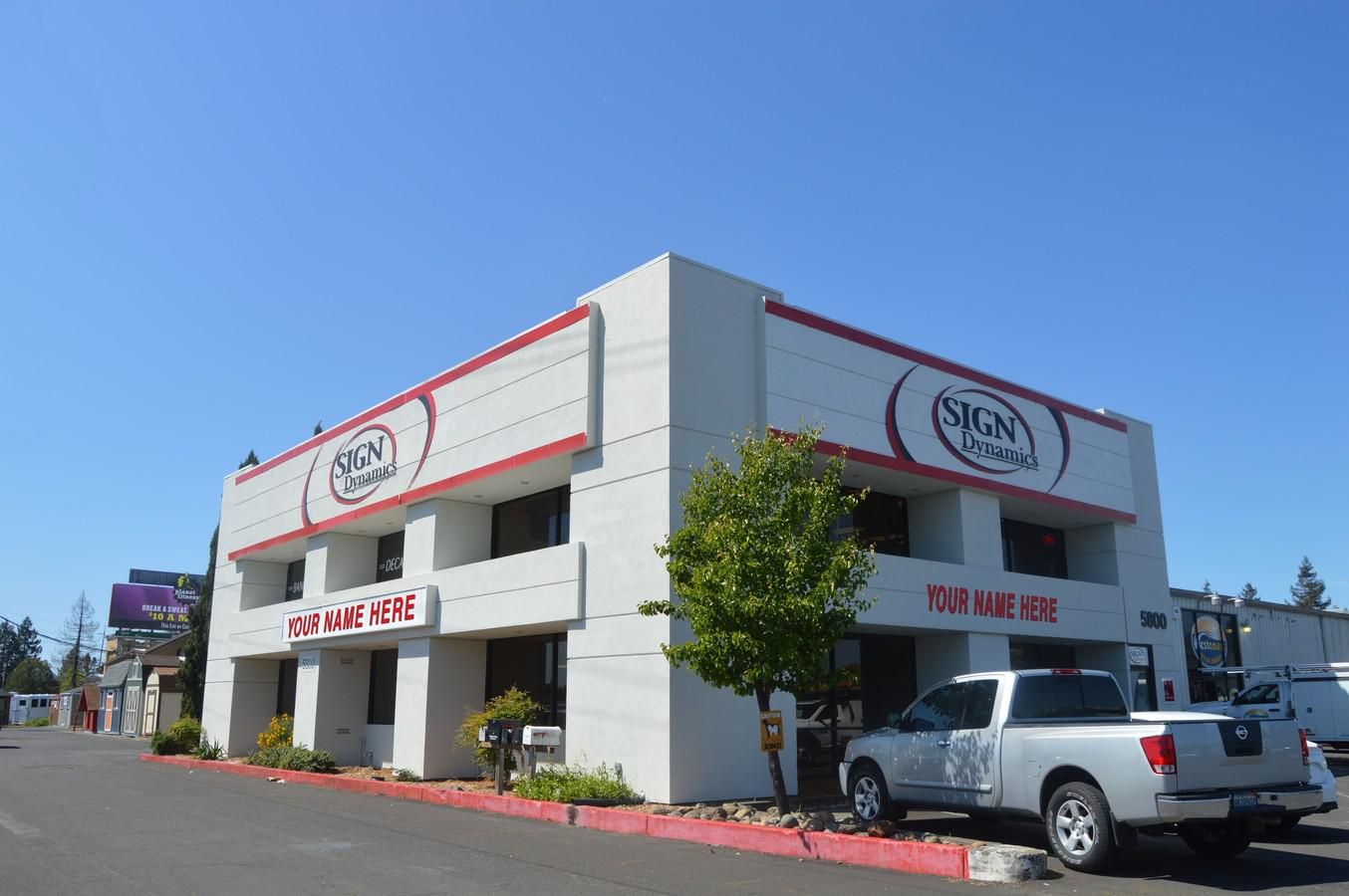 Great Showroom w/ Strong 101 Visibility photo 1