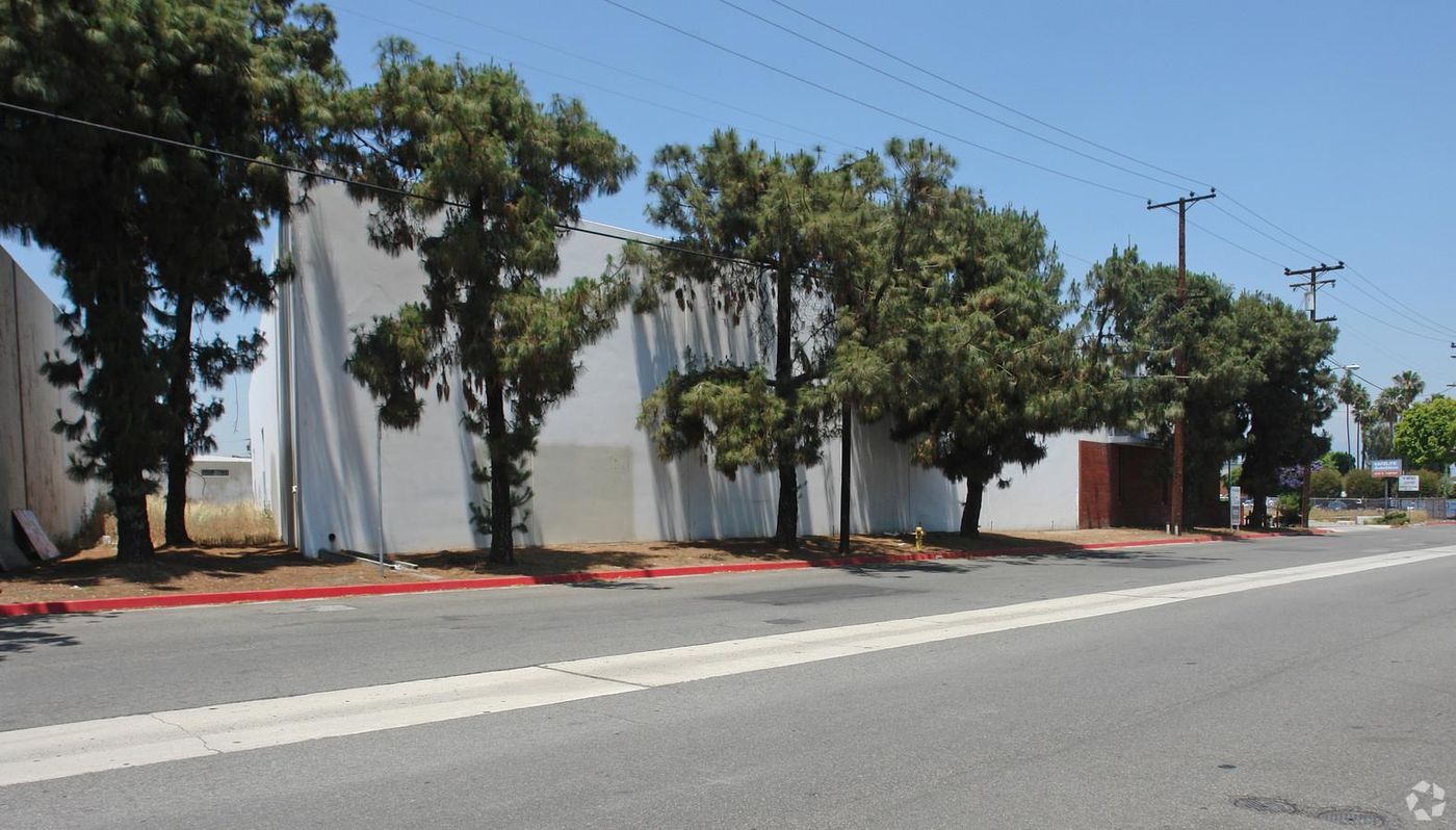 Industrial Property For Lease photo 3