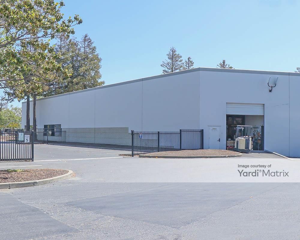 North Hayward Corporate Center photo 2