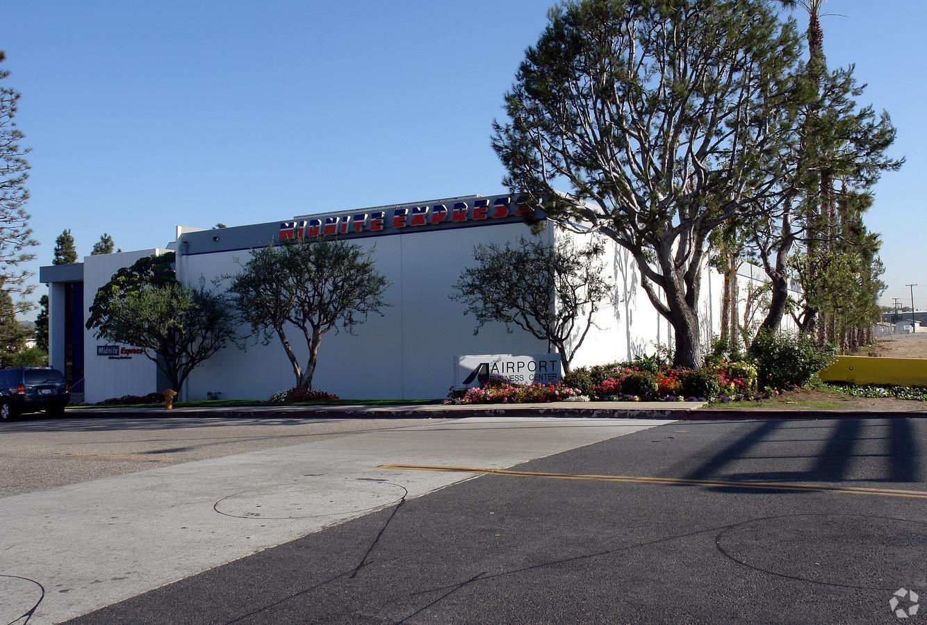 Industrial Property for Lease photo 3