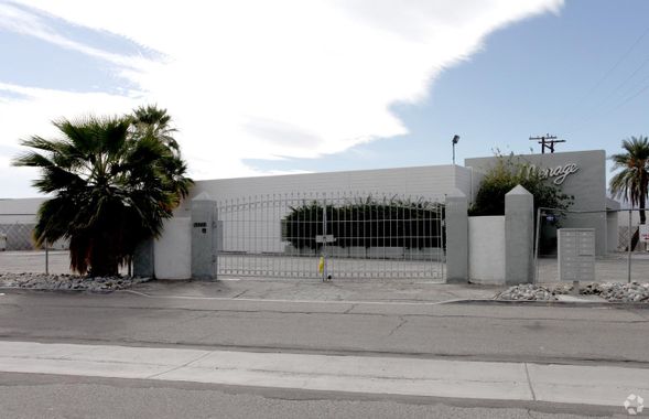 Menage Building
