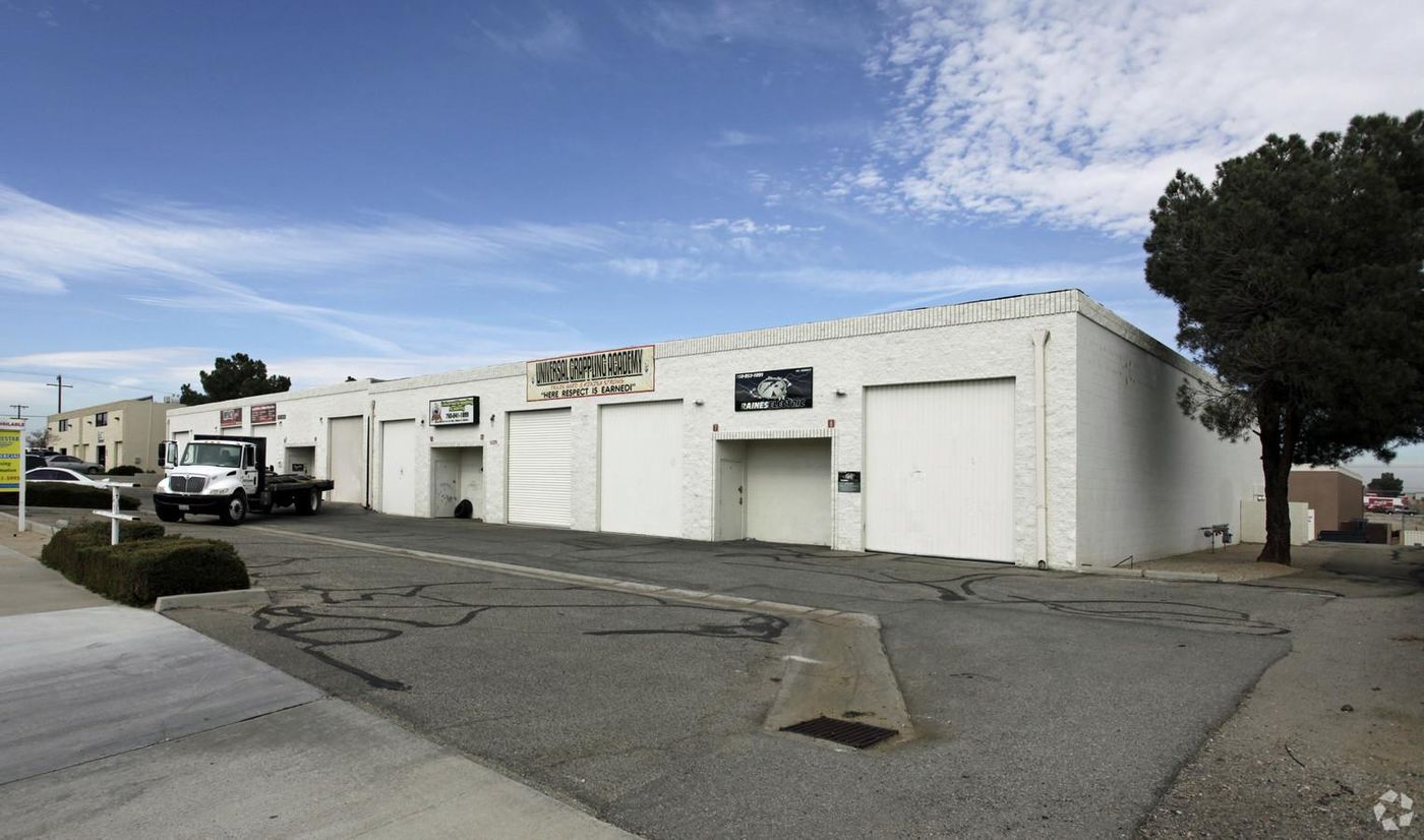 Industrial Property For Lease photo 1