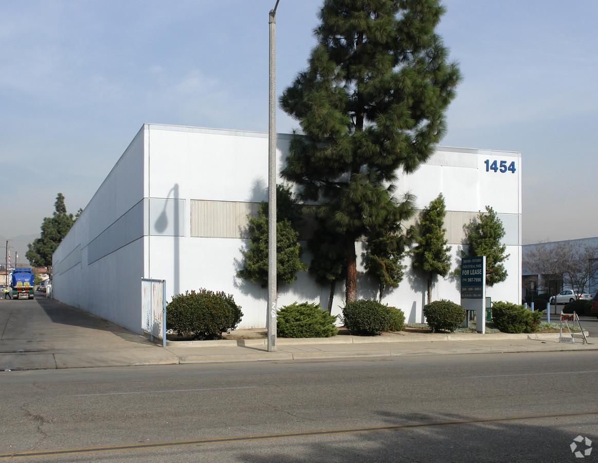 Industrial Property For Lease photo 3