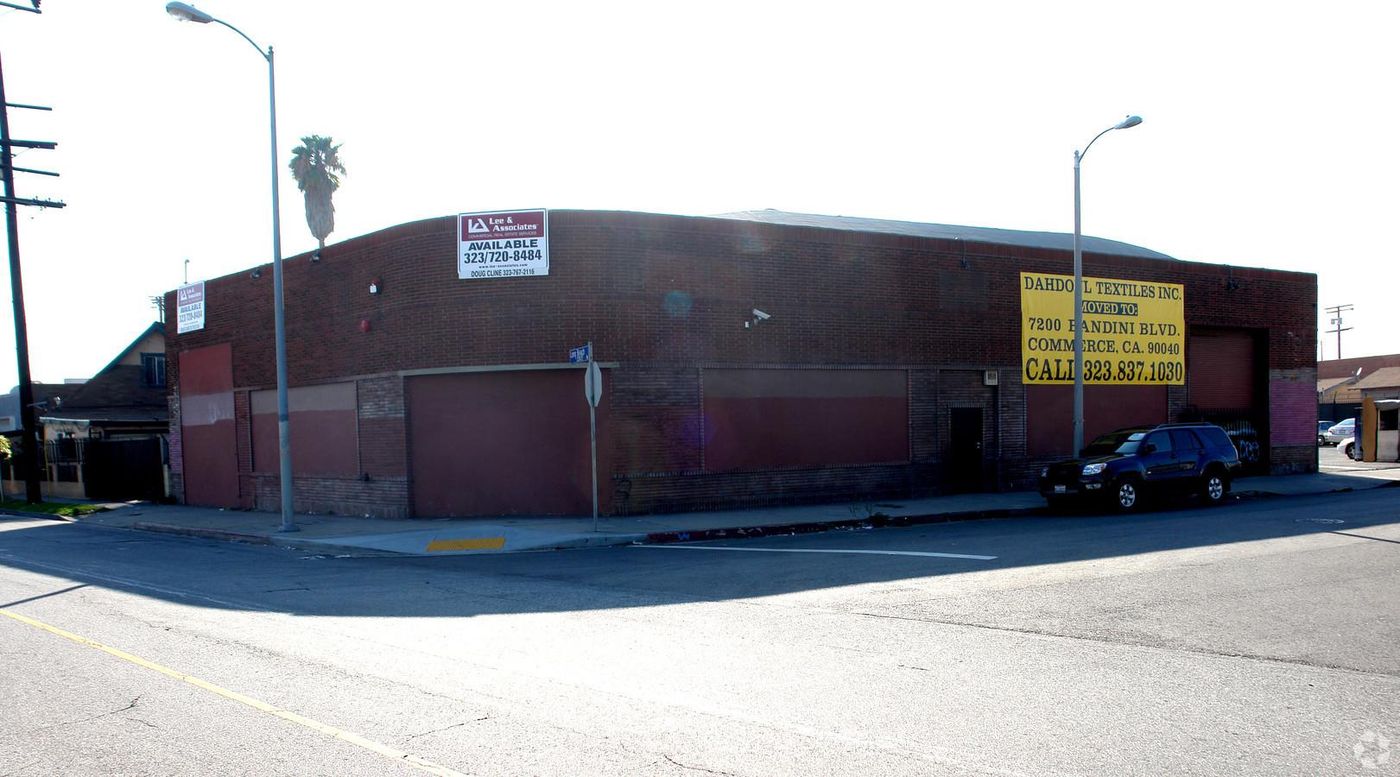 Industrial Property For Sale photo 1