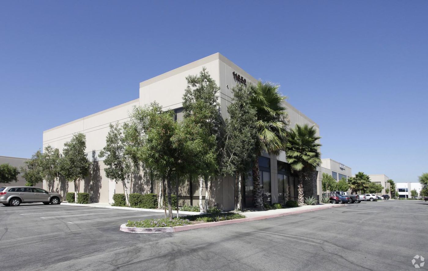 Mission Business Center Bldg 5 photo 2