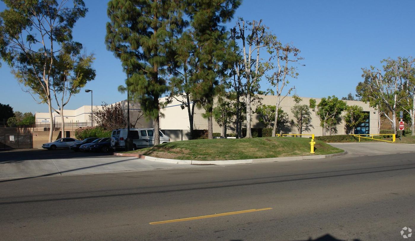 3661 Walnut Ave, Chino, CA photo 4