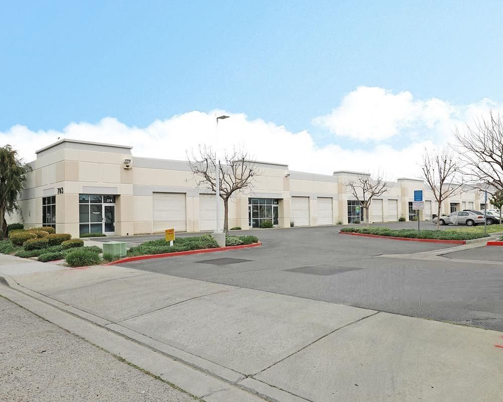 Airport Business Park - 701 & 703 South Gifford Avenue photo 2
