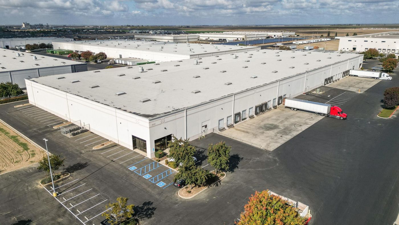 2247 N. Plaza Drive photo 1