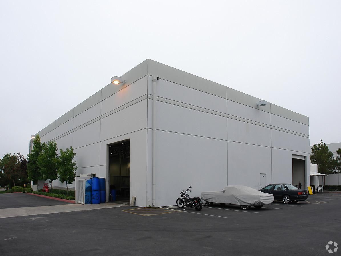 Industrial Property For Lease photo 2