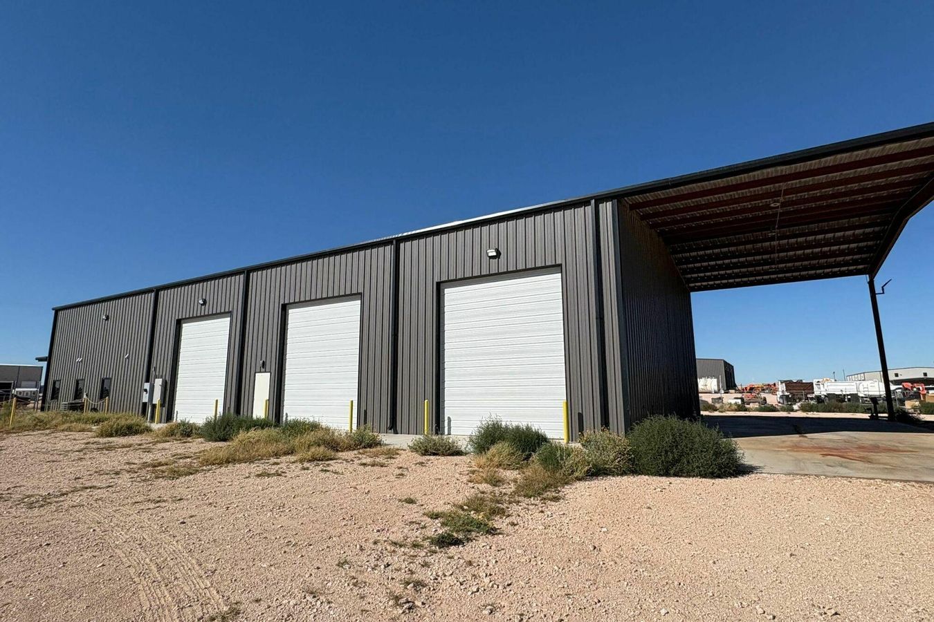 7,050 SF Industrial Facility in Central Location photo 4