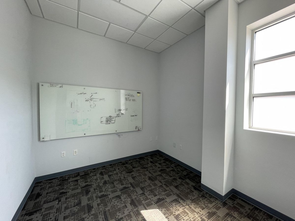 331 Corporate Wood Dr photo 4