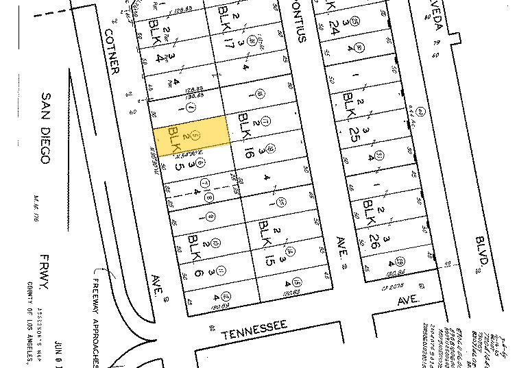 2222 Cotner Ave photo 3