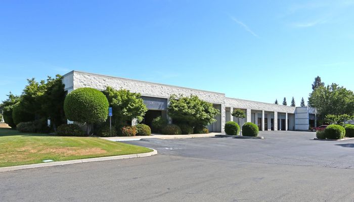 Warehouse Space for Rent at 2720 N Grove Industrial Dr Fresno, CA 93727 - #1