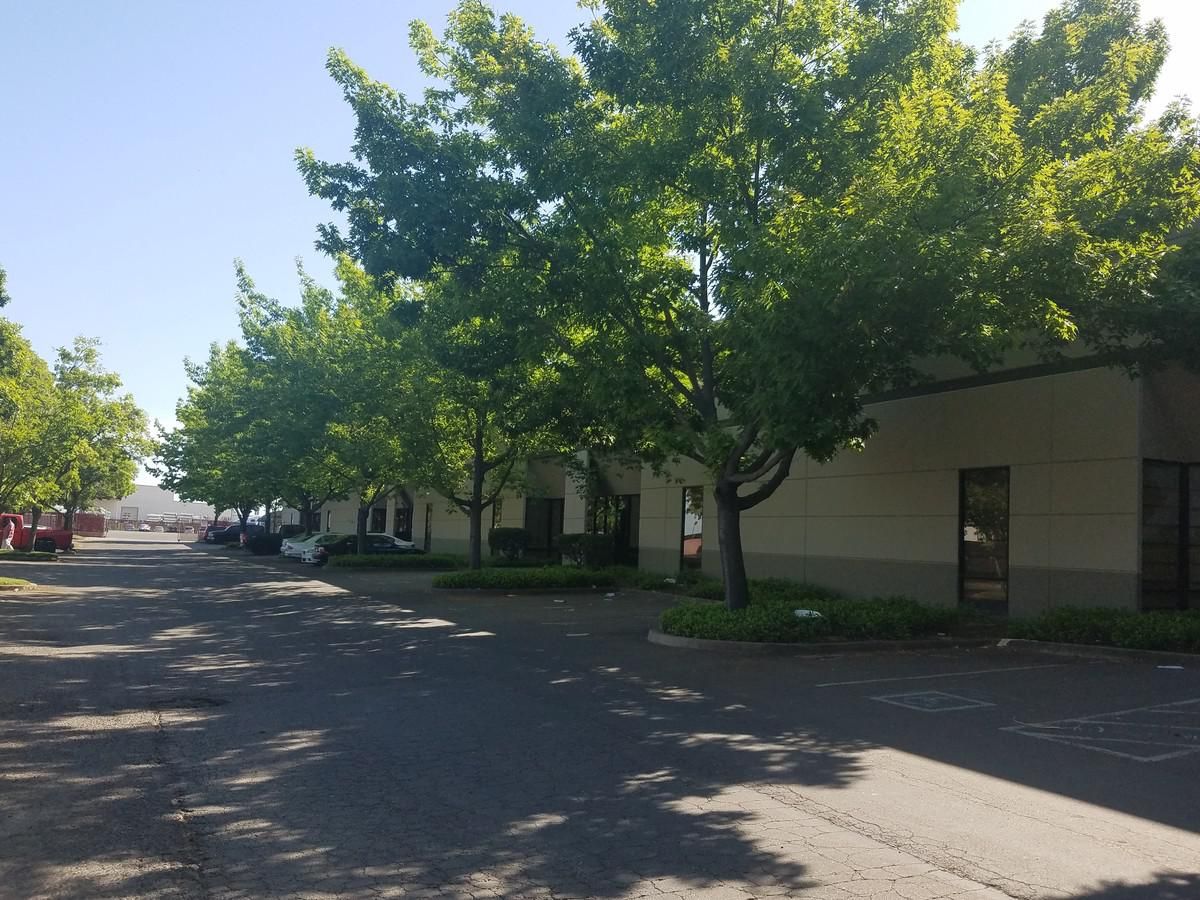 Industrial Property For Lease photo 1
