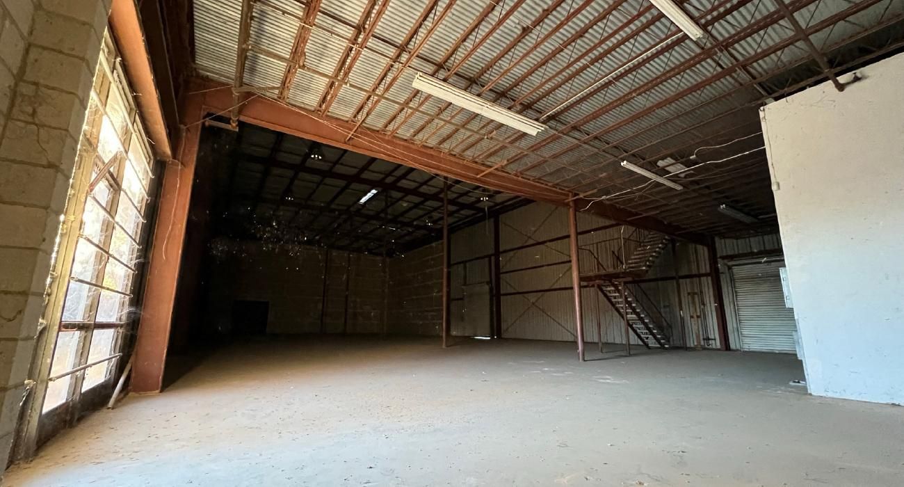 4450 N. Brawley Avenue photo 4