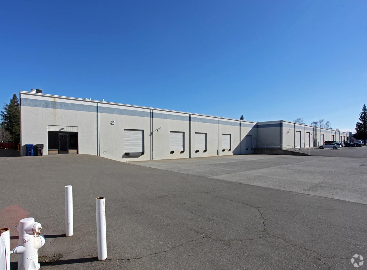 Industrial Property For Lease photo 2