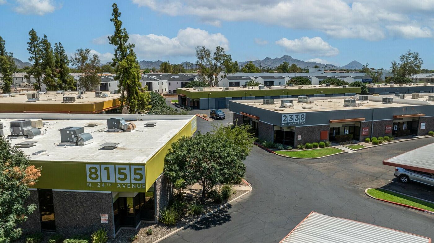 BLACK CANYON BUSINESS PARK photo 1