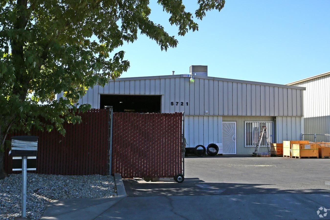 Industrial Property For Lease photo 2