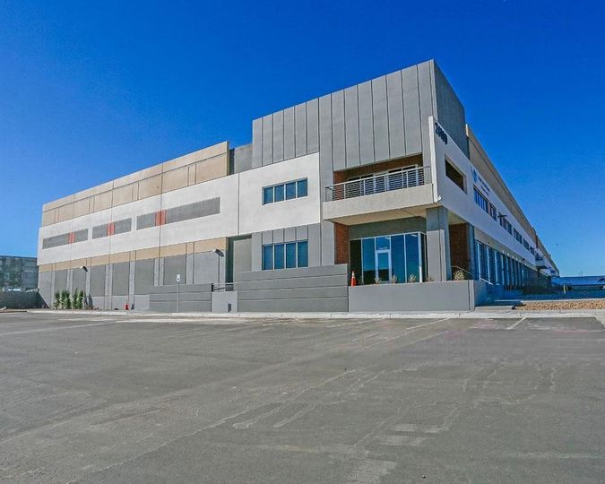 JAG Logistics Center - Trade II