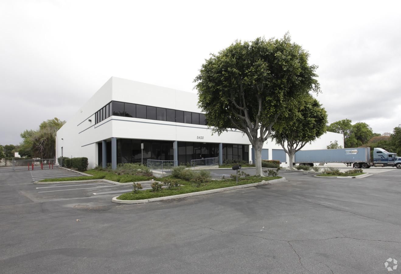 Industrial Property for Lease photo 1