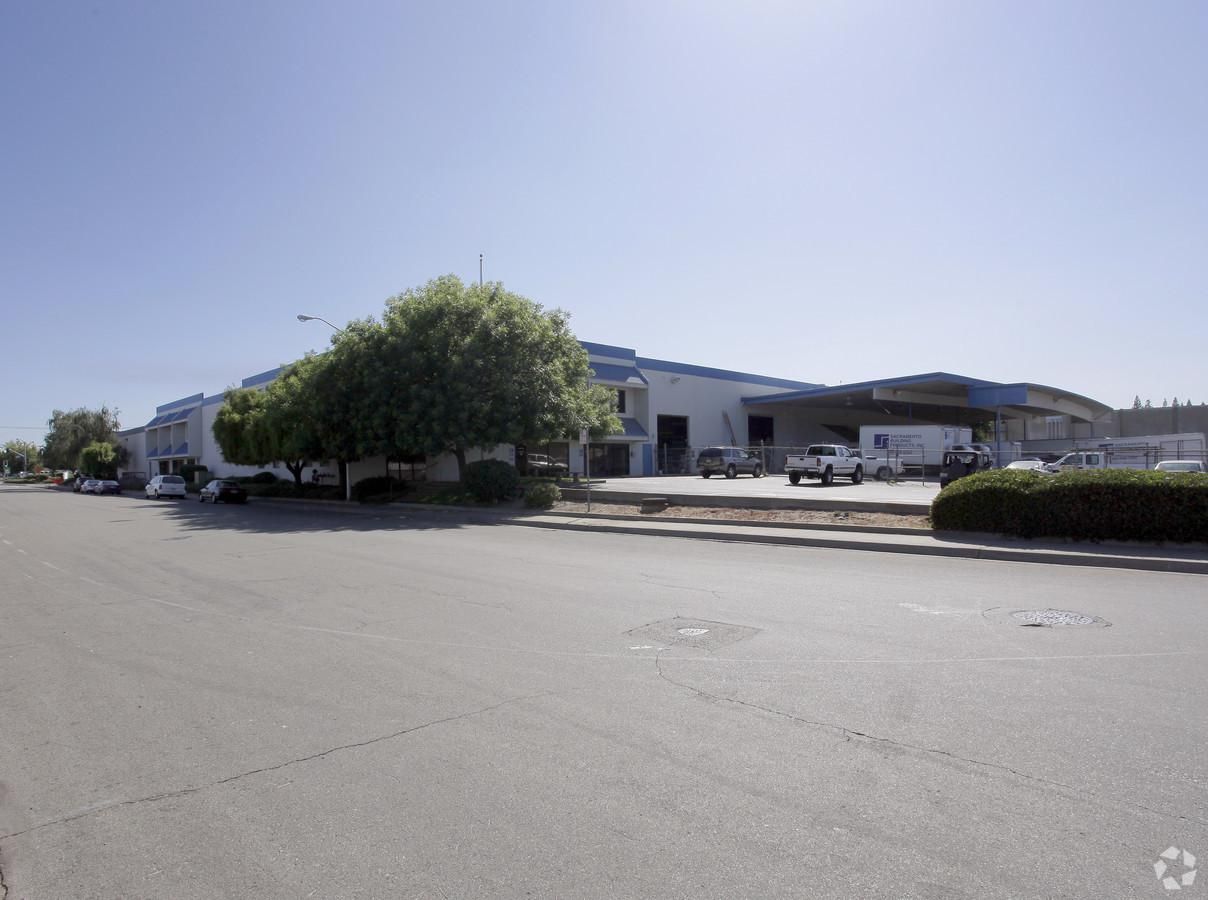 Office Property For Lease photo 3