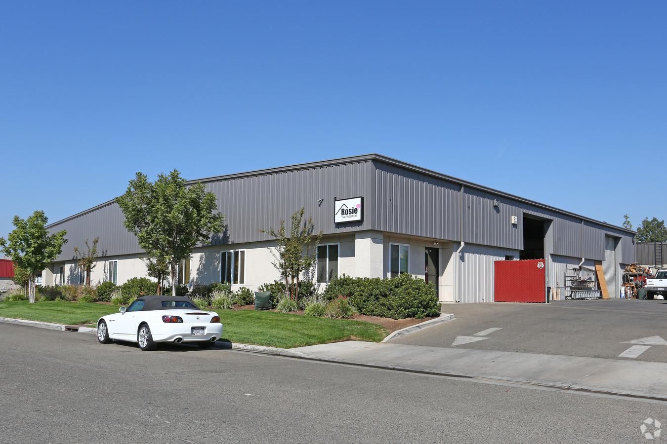 Industrial Property For Lease photo 1
