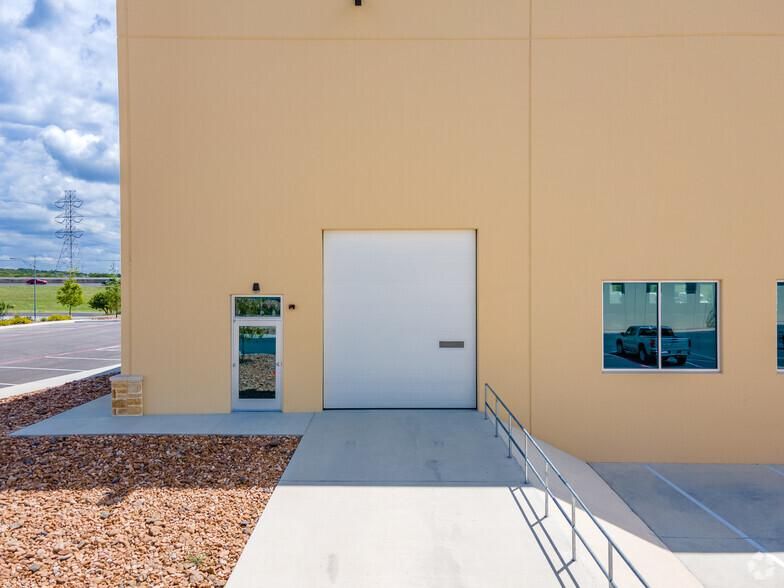 Green Mountain Business Park 17280 Green Mountain Rd photo 4