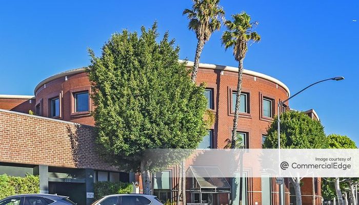 Office Space for Rent at 350 South Beverly Drive Beverly Hills, CA 90212 - #5