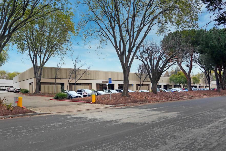 Charcot Business Park 2142-2158 Paragon Dr photo 2