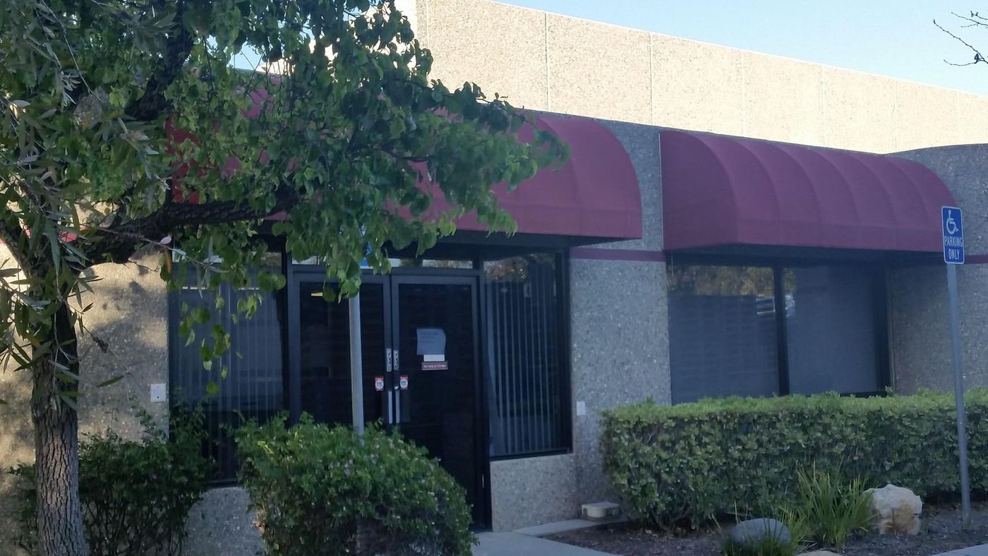 COLD STORAGE/REFRIGERATION BUILDING photo 2