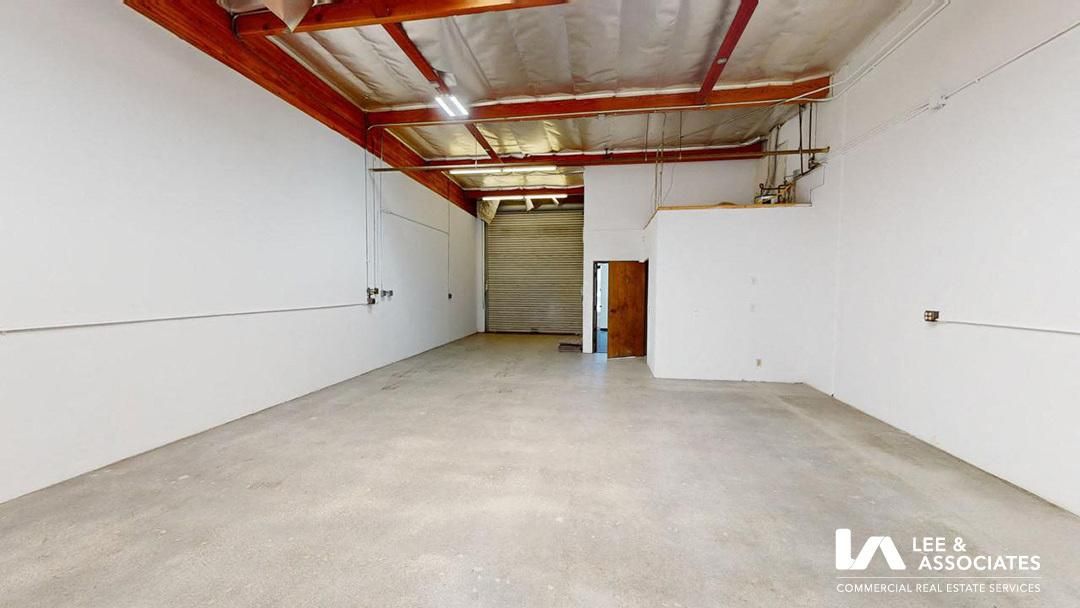 Walnut Avenue Business Park photo 3