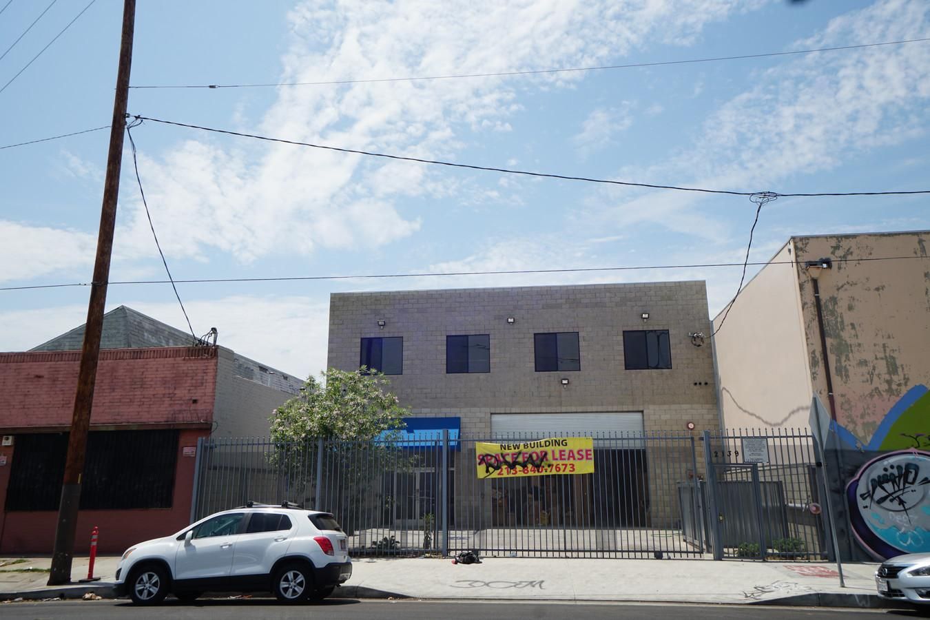 2139 LOS ANGELES photo 2