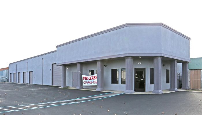 Warehouse Space for Sale at 607 Hedburg Way Oakdale, CA 95361 - #1