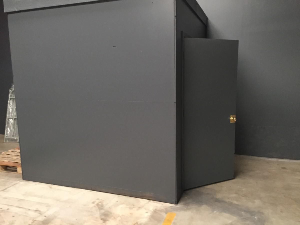 Free Standing Office/Warehouse Spaces w/ Yard photo 4