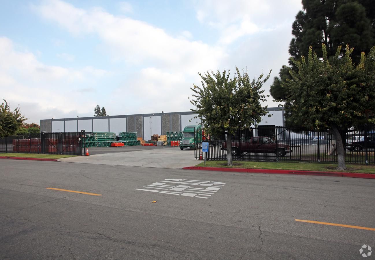 Industrial Property For Lease photo 3